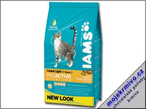 Iams Cat Light rich in Chicken 3kg